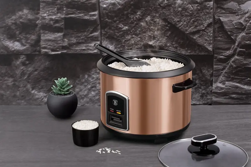 Berlinger Haus Stainless Steel Tea Kettle - Rose Gold 1