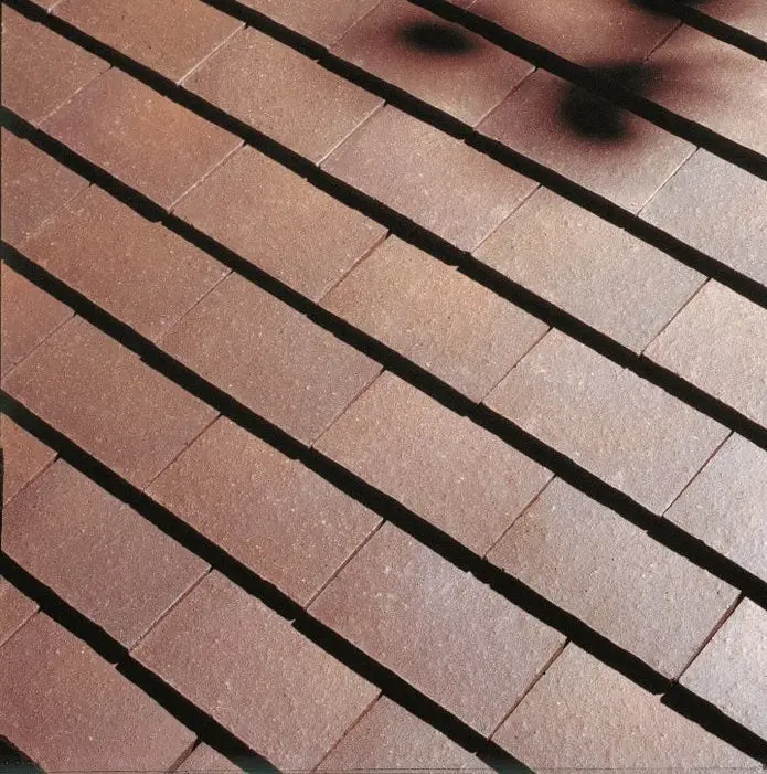 Dreadnought Clay Plain Roof Tile – Smoothfaced Brown Brindle Finish 1