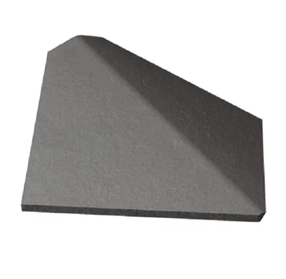 Sandtoft Concrete Arris Hip Tile – 40° Pitch Compatibility 1
