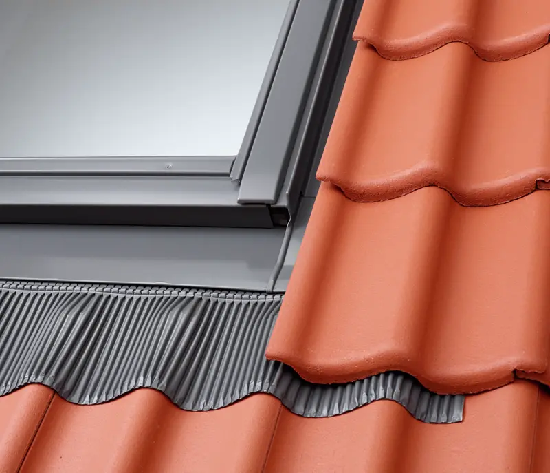 Velux Edw 1000 Pro High-Profile Flashing Kit For Deep-Tile Roofs (Up To 120Mm) With Bfx Collar 1