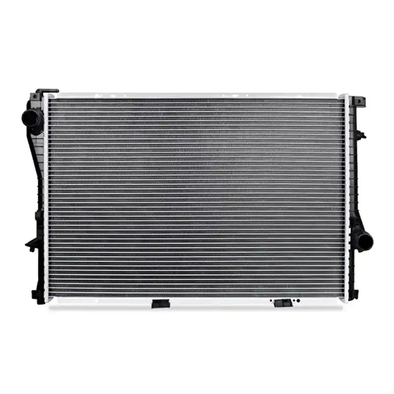 Mishimoto Aluminum Replacement Radiator For 1999–2000 Bmw 740I E38 1